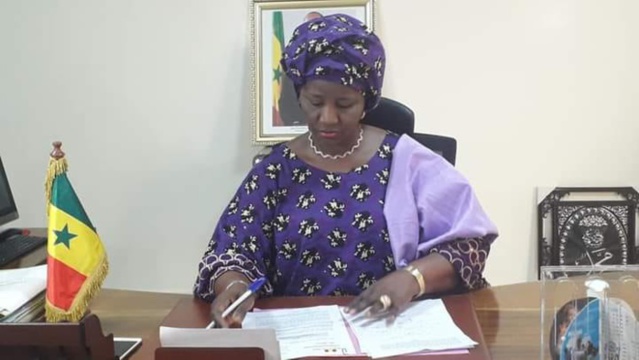 Accident sur la Vdn : Le fils de la ministre Mariama Sarr, Sohibou Mbaye, libéré sur convocation. Accident sur la Vdn : Le fils de la ministre Mariama Sarr, Sohibou Mbaye, libéré sur convocation.