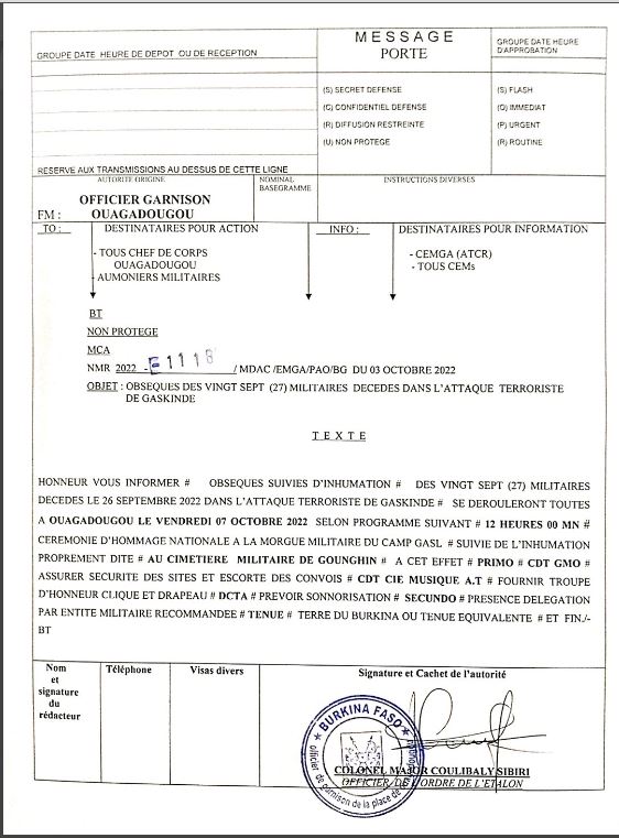 Attaque djihadiste au Burkina : le flou subsiste toujours sur le bilan de l'attaque du convoi Gaskindé. Attaque djihadiste au Burkina : le flou subsiste toujours sur le bilan de l'attaque du convoi Gaskindé.