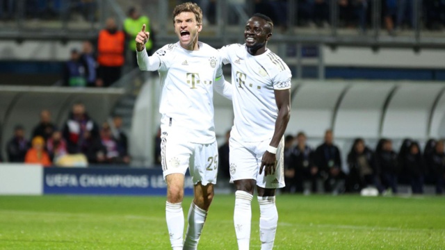 LE BAYERN MUNICH POURSUIT SON SANS-FAUTE À PLZEN (4-2) ET SE QUALIFIE POUR LES HUITIÈMES DE FINALE