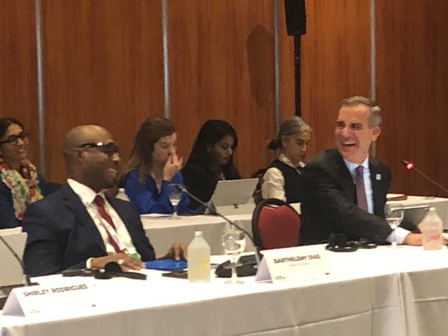 Barthélémy Dias à la recherche de financement pour regler le problème des inondations à Dakar Barthélémy Dias à la recherche de financement pour regler le problème des inondations à Dakar