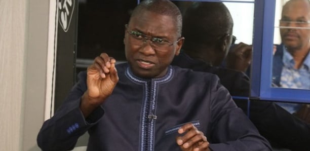 Ismail Madior Fall met en garde Karim Wade Ismail Madior Fall met en garde Karim Wade