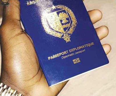 Deux gendarmes et six civils renvoyés devant le tribunal militaire dans l’affaire du trafic de passeports diplomatiques