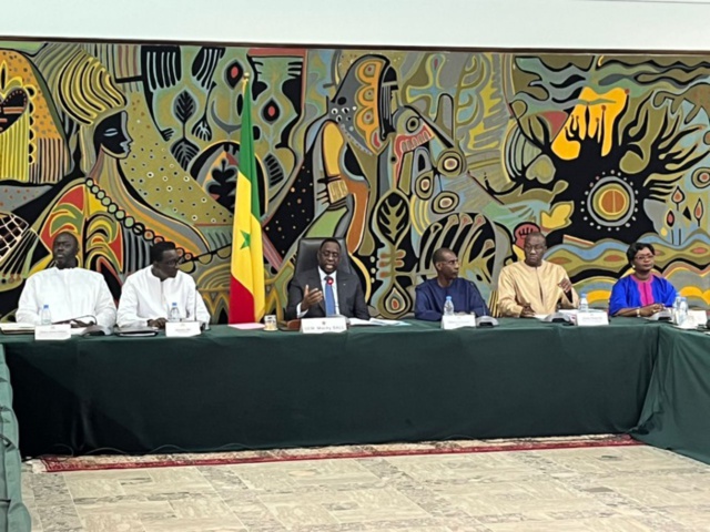 :Denrées de première nécessité et loyer : Les « fortes mesures » annoncées par le chef de l’État Macky Sall… :Denrées de première nécessité et loyer : Les « fortes mesures » annoncées par le chef de l’État Macky Sall…