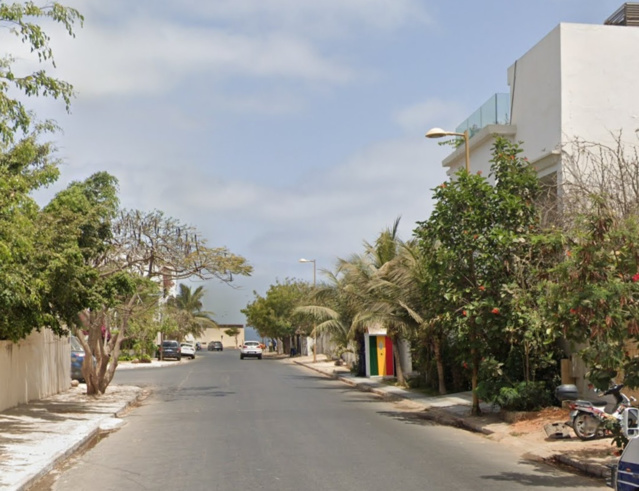 Coups de feu à côté du domicile du chef de l'État à Mermoz : Un des employés du Président de la République attaqué par une bande d'agresseurs...La gendarmerie appréhende des individus dont quelques membres de la bande. Coups de feu à côté du domicile du chef de l'État à Mermoz : Un des employés du Président de la République attaqué par une bande d'agresseurs...La gendarmerie appréhende des individus dont quelques membres de la bande.