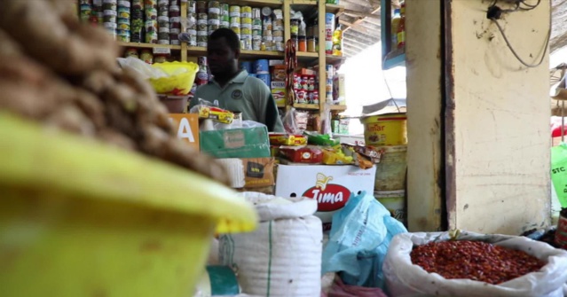 Baisse des prix des denrées : « On ne peut pas faire ce que Macky Sall demande », affirment des commerçants