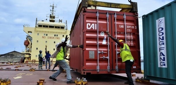Port de Dakar: La grève illimitée des ouvriers paralyse les activités Port de Dakar: La grève illimitée des ouvriers paralyse les activités