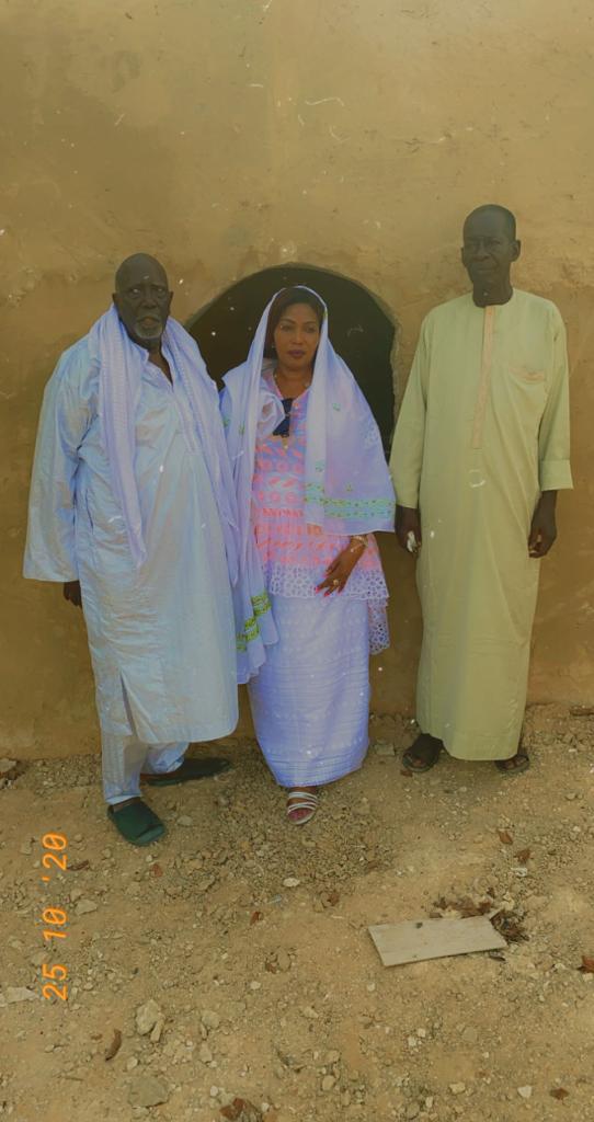 Me Dior Diagne inconsolable depuis le décès de son papa Youssou Diagne Me Dior Diagne inconsolable depuis le décès de son papa Youssou Diagne