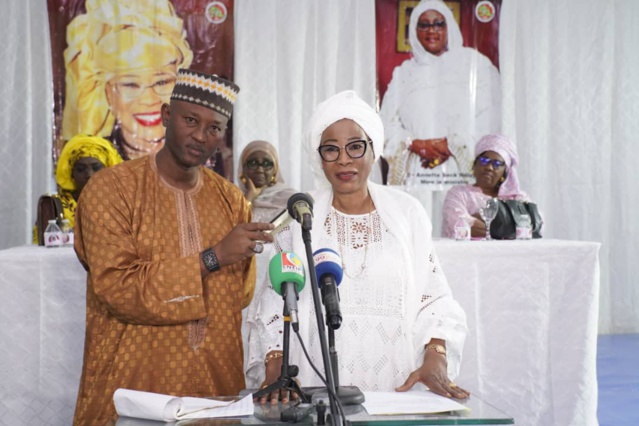 (Images)Passation de service de Madame Deme à la PNA,la sicap remercie le Président Macky sall!