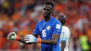 POURQUOI MENDY S'EFFONDRE DEPUIS 4 MOIS POURQUOI MENDY S'EFFONDRE DEPUIS 4 MOIS