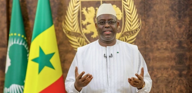 Fonction publique : les hausses de salaires sous Diouf, Wade et Macky Sall Fonction publique : les hausses de salaires sous Diouf, Wade et Macky Sall