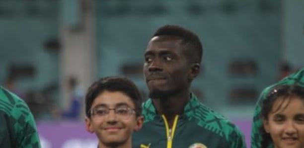 Gana Guèye suspendu pour les huitièmes de finale Gana Guèye suspendu pour les huitièmes de finale
