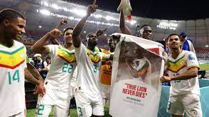 COUPE DU MONDE | LE SÉNÉGAL, PORTÉ PAR SA GÉNÉRATION ET UNI PAR SES SYMBOLES, EST ENFIN LANCÉ COUPE DU MONDE | LE SÉNÉGAL, PORTÉ PAR SA GÉNÉRATION ET UNI PAR SES SYMBOLES, EST ENFIN LANCÉ