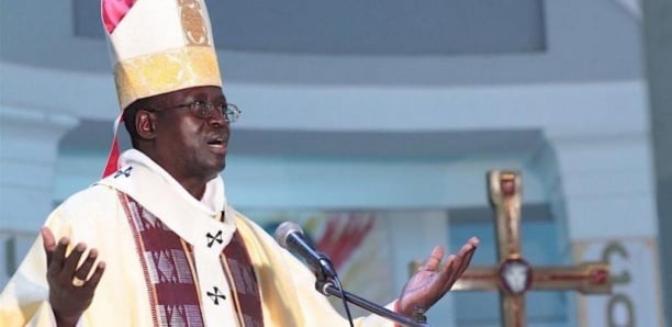 Noël : le discours fort de Monseigneur Benjamin Ndiaye contre la violence verbale