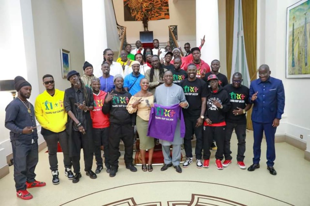 Les rappeurs reçus par le Président Macky Sall- Les dessous d'une audience Les rappeurs reçus par le Président Macky Sall- Les dessous d'une audience