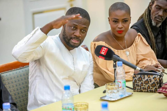 Les rappeurs reçus par le Président Macky Sall- Les dessous d'une audience Les rappeurs reçus par le Président Macky Sall- Les dessous d'une audience