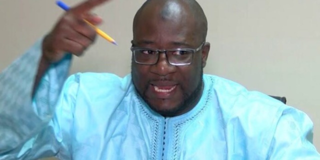 Birahim Seck à Aissata Tall Sall: « Mme la Ministre, Bët bu rusul toj, ces partenaires sont au courant de tout » Birahim Seck à Aissata Tall Sall: « Mme la Ministre, Bët bu rusul toj, ces partenaires sont au courant de tout »