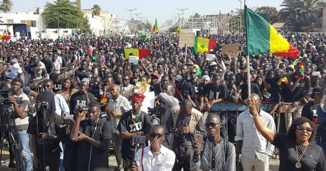 Manifestation de la société civile finalement autorisée