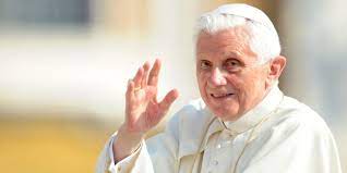 Le pape émérite Benoît XVI est mort ce matin à l'âge de 95 ans, a annoncé le Vatican Le pape émérite Benoît XVI est mort ce matin à l'âge de 95 ans, a annoncé le Vatican