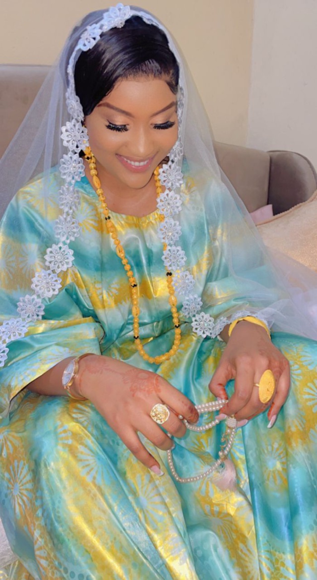 Babacar Fall de la Rfm épouse la journaliste Adama Anoucha Bâ (Photos) Babacar Fall de la Rfm épouse la journaliste Adama Anoucha Bâ (Photos)