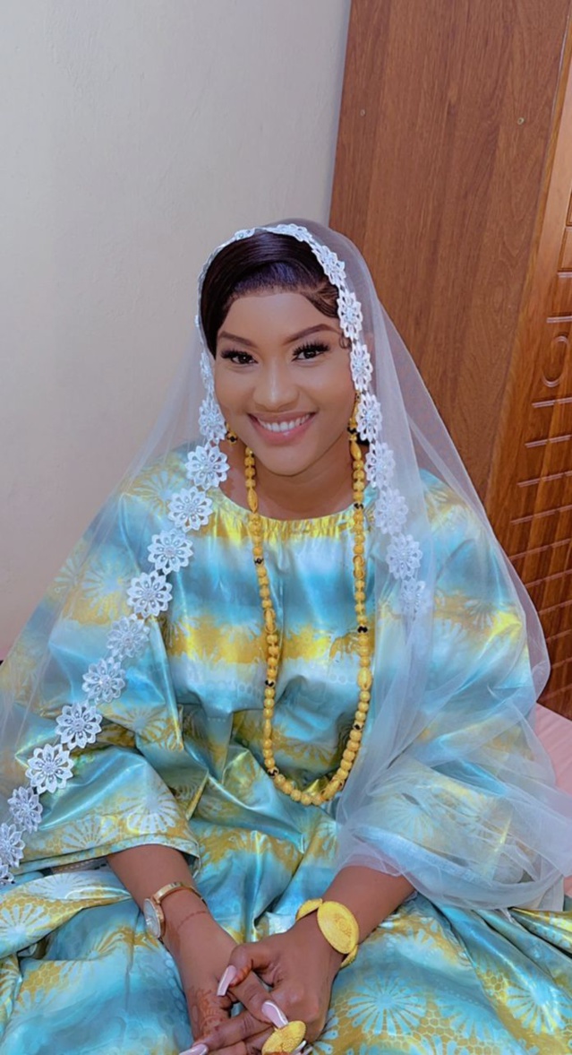 Babacar Fall de la Rfm épouse la journaliste Adama Anoucha Bâ (Photos) Babacar Fall de la Rfm épouse la journaliste Adama Anoucha Bâ (Photos)