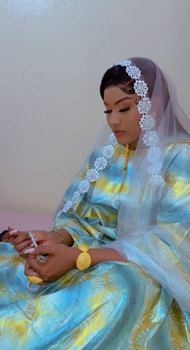 Babacar Fall de la Rfm épouse la journaliste Adama Anoucha Bâ (Photos) Babacar Fall de la Rfm épouse la journaliste Adama Anoucha Bâ (Photos)