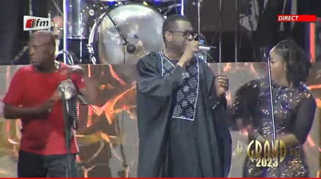 Plus de places vendues que ne peut contenir l'esplanade du musée des civilisations...Révélations sur le "Grand Bal de Youssou Ndour" mal organisé... Plus de places vendues que ne peut contenir l'esplanade du musée des civilisations...Révélations sur le "Grand Bal de Youssou Ndour" mal organisé...