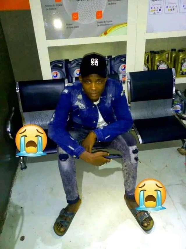 Collision mortelle à Kaffrine- Voici les images de quelques victimes décédées et leurs accessoires (téléphones portables)... Collision mortelle à Kaffrine- Voici les images de quelques victimes décédées et leurs accessoires (téléphones portables)...