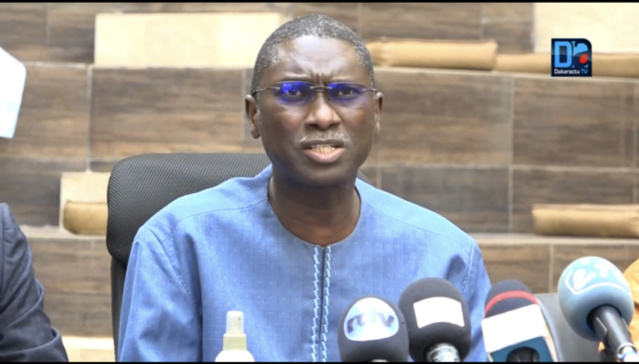 Drame de Kaffrine : « Toute la lumière sera faite sur les circonstances de la survenue de l'accident » (Ismaïla Madior fall) Drame de Kaffrine : « Toute la lumière sera faite sur les circonstances de la survenue de l'accident » (Ismaïla Madior fall)