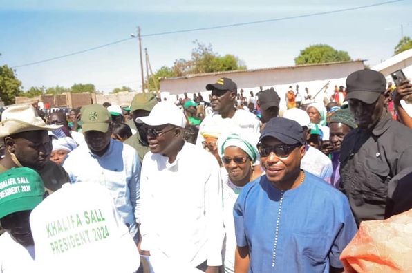 Photos/ Taxawou Sénégal à Diourbel: Khalifa Ababacar Sall multiplie ses rencontres, remobilise et redynamise ses troupes pour 2024