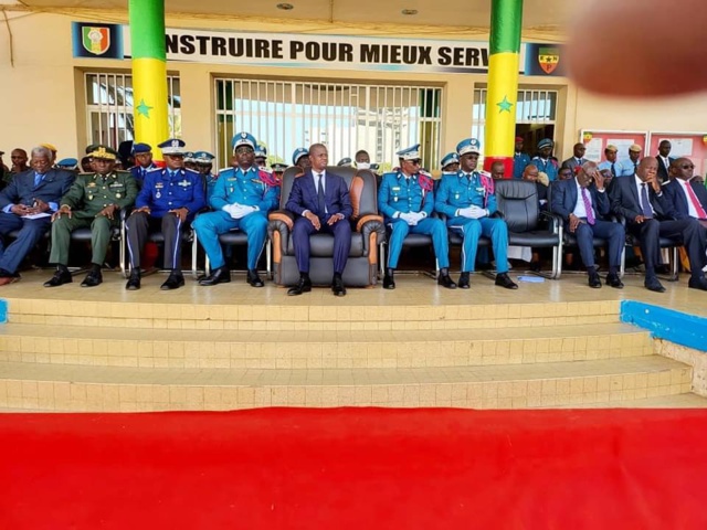 Cérémonie de sortie de la 46e promotion de la Police, présidée par le ministre de l'Intérieur, Antoine Félix Diome (Photos) Cérémonie de sortie de la 46e promotion de la Police, présidée par le ministre de l'Intérieur, Antoine Félix Diome (Photos)