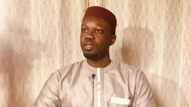 À la veille de son procès vs Mambaye Niang et l'ex masseuse de Sweet Beauty, Adji Raby Sarr, Ousmane Sonko...démasqué ! À la veille de son procès vs Mambaye Niang et l'ex masseuse de Sweet Beauty, Adji Raby Sarr, Ousmane Sonko...démasqué !