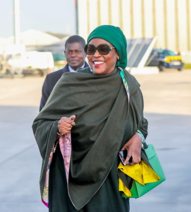 Attendu cet après-midi à Dakar, le point sur le séjour Parisien du Président Macky Sall Attendu cet après-midi à Dakar, le point sur le séjour Parisien du Président Macky Sall