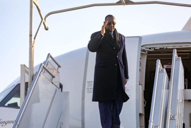 Attendu cet après-midi à Dakar, le point sur le séjour Parisien du Président Macky Sall Attendu cet après-midi à Dakar, le point sur le séjour Parisien du Président Macky Sall