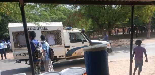 TRIBUNAL DE DIOURBEL- 10 parmi les personnes arrêtées à Touba placées sous mandat de dépôt TRIBUNAL DE DIOURBEL- 10 parmi les personnes arrêtées à Touba placées sous mandat de dépôt