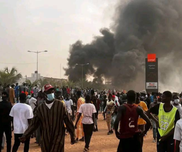 Affaire des manifestants arrêtés à Mbacké : Le parquet de Diourbel requiert l’ouverture d’une information judiciaire Affaire des manifestants arrêtés à Mbacké : Le parquet de Diourbel requiert l’ouverture d’une information judiciaire