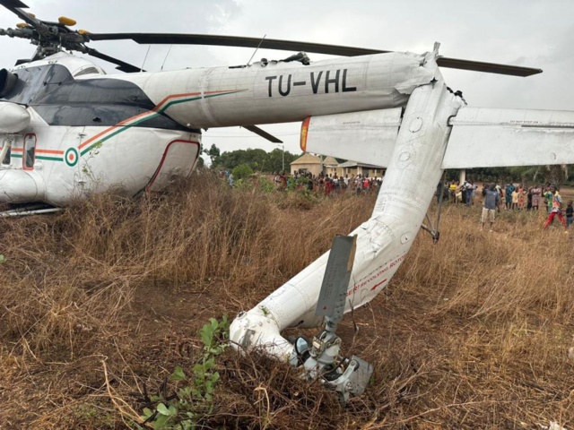 Côte d’Ivoire : atterrissage d'urgence d’un hélico qui transportait le président de l’Assemblée et des ministres