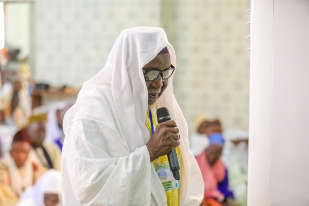 Le Chef de l’État Macky SALL a effectué la prière du vendredi à la Grande mosquée de Sédhiou rénovée Le Chef de l’État Macky SALL a effectué la prière du vendredi à la Grande mosquée de Sédhiou rénovée