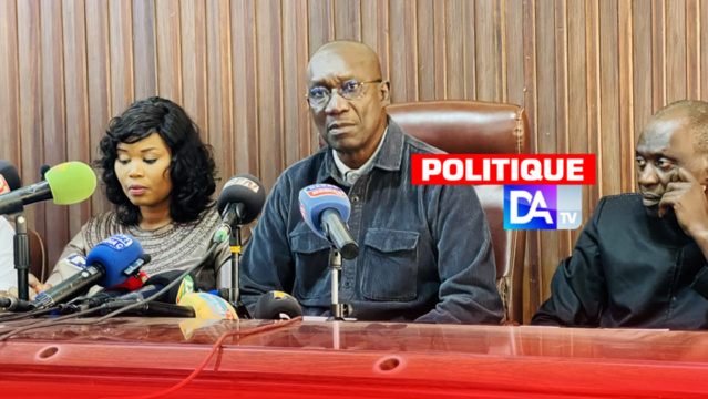 La conférence des leaders de BBY en prélude des manifestations de l’opposition: «Il faut faire face à ces gens désespérément immatures qui ne comptent trouver leur salut que dans l’invective…» La conférence des leaders de BBY en prélude des manifestations de l’opposition: «Il faut faire face à ces gens désespérément immatures qui ne comptent trouver leur salut que dans l’invective…»