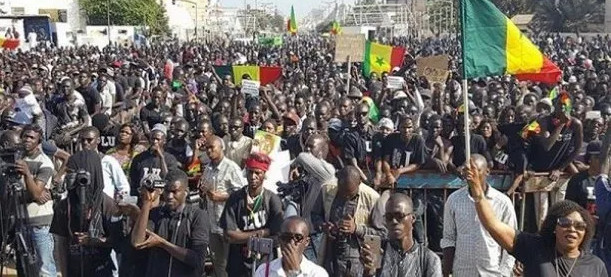 Rassemblements prévus les 14 et le 15 mars par l'opposition- L'APR tire la sonnette d'alarme! Rassemblements prévus les 14 et le 15 mars par l'opposition- L'APR tire la sonnette d'alarme!