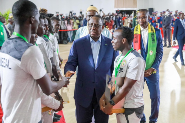 Macky Sall octroie une prime spéciale de 10 millions de francs CFA à chacun des vainqueurs de la CAN U20 Macky Sall octroie une prime spéciale de 10 millions de francs CFA à chacun des vainqueurs de la CAN U20