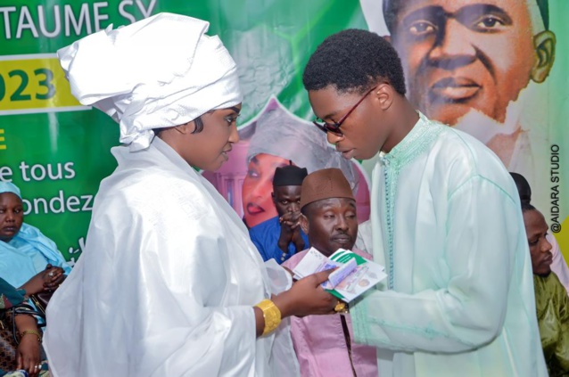 Les images exclusives de la ziarra générale chez Sokhna Kantom Sy Les images exclusives de la ziarra générale chez Sokhna Kantom Sy