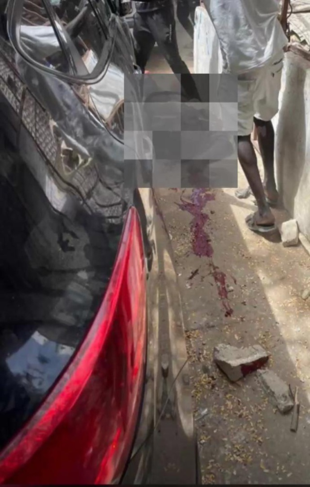 Photos/ Médina: Un nervi aurait été tué par des manifestant Photos/ Médina: Un nervi aurait été tué par des manifestant