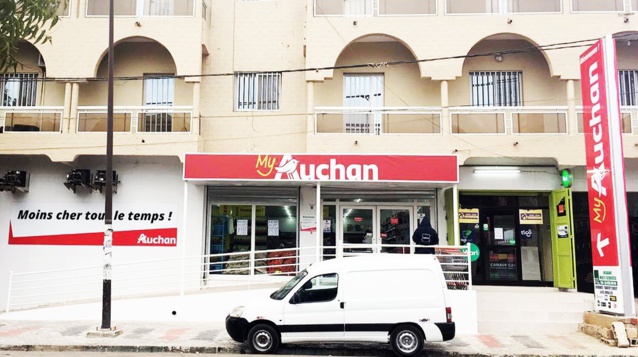  Pillages systématiques d’enseignes françaises par des" pros-Sonko": Auchan Liberté 5 et Nord Foire sauvés par les FDS Pillages systématiques d’enseignes françaises par des" pros-Sonko": Auchan Liberté 5 et Nord Foire sauvés par les FDS