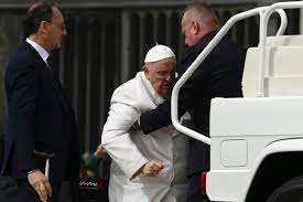 Le pape François, 86 ans, est hospitalisé pour une infection respiratoire Le pape François, 86 ans, est hospitalisé pour une infection respiratoire