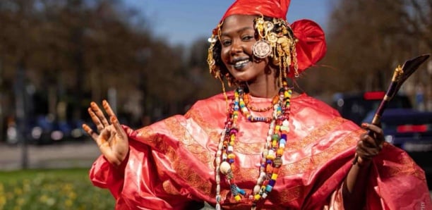 Destination Sénégal : Penda Mbaye en parade dans la capitale française pour vendre le "Taaru Sénégal"