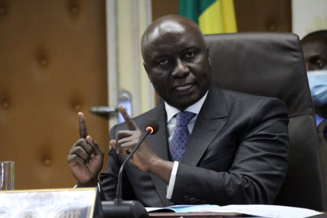 Après les 50 millions F CFA de Macky: Idrissa Seck offre 25 millions aux femmes de Rewmi Après les 50 millions F CFA de Macky: Idrissa Seck offre 25 millions aux femmes de Rewmi