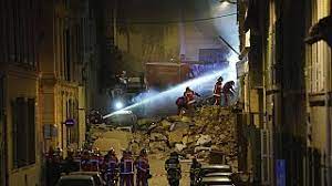 Quatre corps retrouvés dans l'immeuble effondré à Marseille, les recherches se poursuivent Quatre corps retrouvés dans l'immeuble effondré à Marseille, les recherches se poursuivent