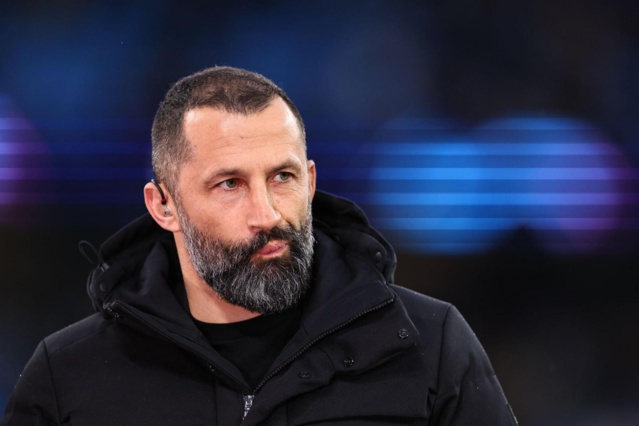 Propos racistes de Sané envers Mané ? La sortie surprenante du Directeur sportif du Bayern Propos racistes de Sané envers Mané ? La sortie surprenante du Directeur sportif du Bayern