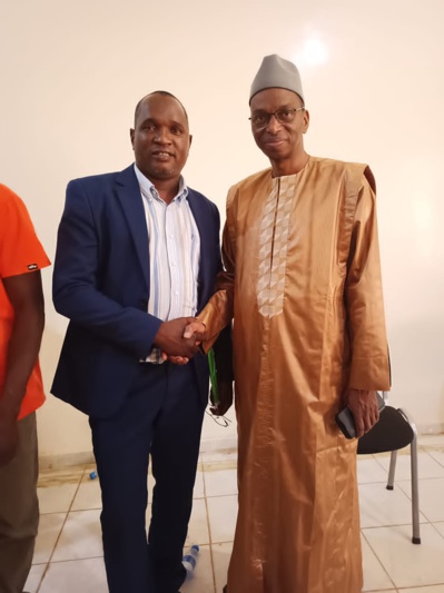 Bacary Balde : un Maire à la vision atypique. Bacary Balde : un Maire à la vision atypique.