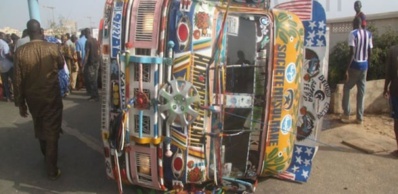 Quatre blessées dans le dérapage d'un "car rapide": Le chauffeur, non titulaire du permis, prend la fuite Quatre blessées dans le dérapage d'un "car rapide": Le chauffeur, non titulaire du permis, prend la fuite